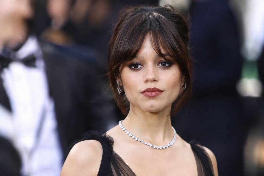 ¿Cuánto mide Jenna Ortega? Altura, trayectoria y curiosidades de la actriz